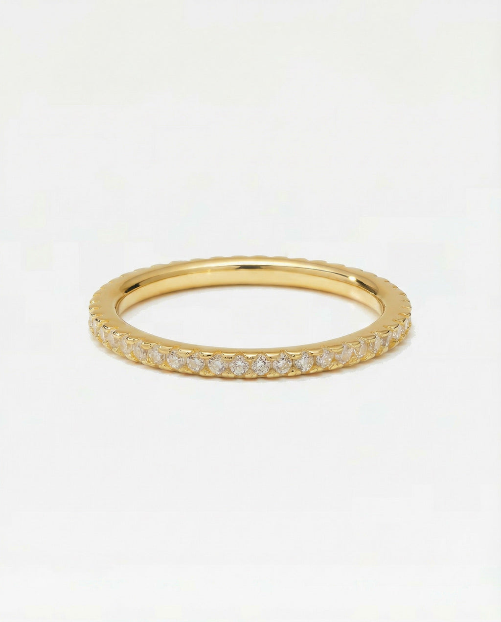 The M Essential Pavé Band